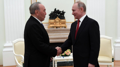 Путин провел встречу с Назарбаевым в Кремле