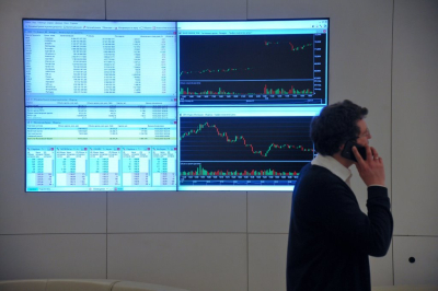 Экономист Коган призвал снизить ключевую ставку для спасения рынка труда