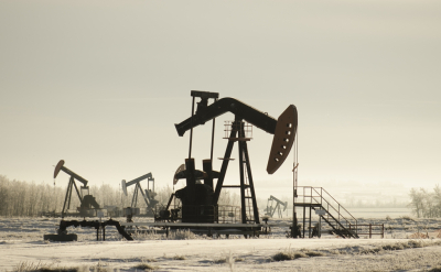 Brent торгуется без сильных колебаний: на рынке — выжидательная позиция