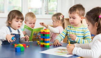 Журналист Марина Ахмедова &mdash; о компенсации родителям за отсутствие мест в садах: &laquo;Наши пособия &mdash; это не способ &bdquo;заработать&ldquo;, это еда для ребенка&raquo;