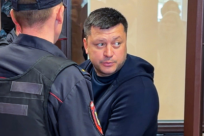 Мэра Уфы Мавлиева вывезли из&nbsp;больницы и&nbsp;взяли образцы волос