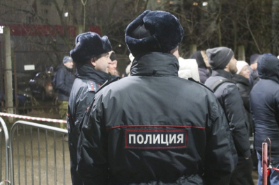 В Спас-Клепиках бывший работник кафе украл бензопилу через незапертую дверь