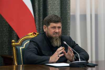 Кадыров поблагодарил Набиуллину за монету к юбилею отца