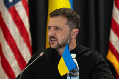 Зеленский объявил о подготовке Украины к важным переговорам