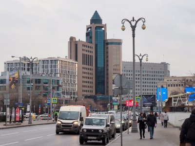 Синоптики рассказали о похолодании и ветре в Москве