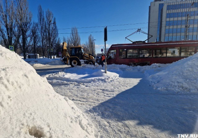 В Казани трамваи №1 и №6 возобновили работу после поломки снегоуборочного вагона