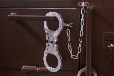 В&nbsp;Москве задержали трех человек &ndash; они хотели подорвать высокопоставленного силовика с&nbsp;помощью электроскутера