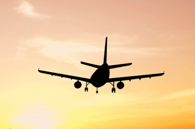 Первый за трое суток рейс с россиянами вылетел из Дубая в Москву