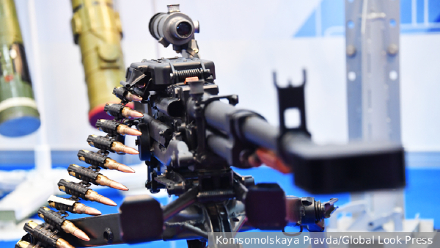 В Москве начали продавать куличи за 100 тыс. рублей