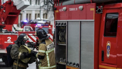 Два человека сгорели заживо при пожаре в частном доме в Азнакаево - видео 20/04/2026 &ndash; Новости