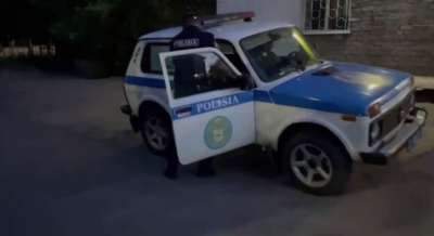 В Семее задержали мужчину, ударившего водителя автобуса во время движения
