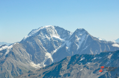Туристов накрыло лавиной в горах Бурятии