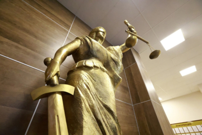 В Татарстане воспитателю дали &laquo;условку&raquo; за оставшегося без пальца ребенка