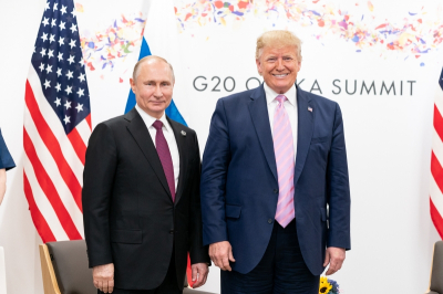 &laquo;Киев потерпел поражение&raquo;: Трамп выступил с заявлением после беседы с Путиным