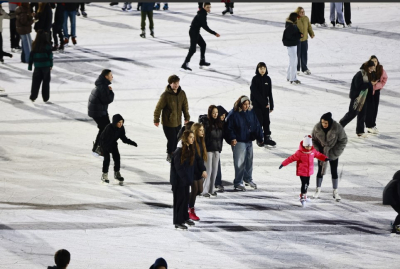 Каток и пункт проката в парке &laquo;Черное озеро&raquo; снова заработали