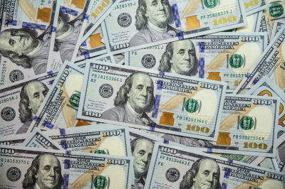 &laquo;Алроса&raquo; представила бриллиант лавандового оттенка за $1,5 млн
