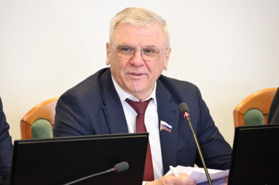 &laquo;Доноры &mdash; это река жизни, которая спасает людей&raquo;: Спикер Заксобрания Нижегородской области Евгений Люлин рассказал о первых почетных знаках для заслуженных доноров