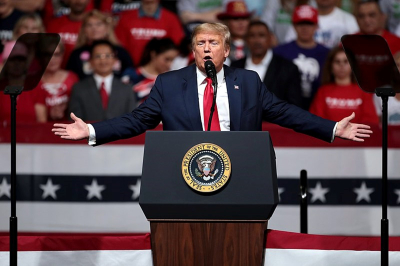 Сенатор Шумер: обращение Трампа к нации было хаотичным и бессвязным